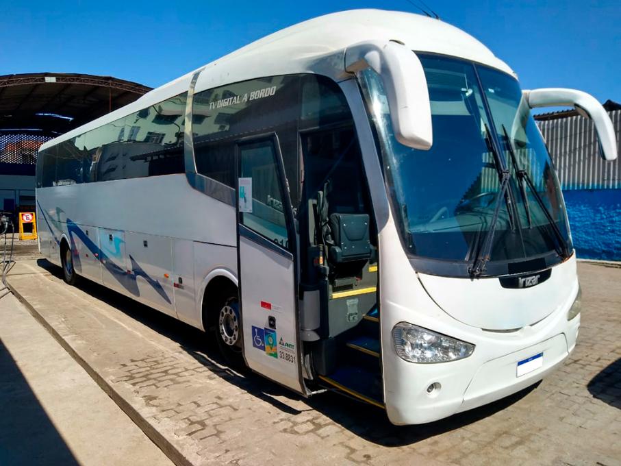 VOLKSWAGEN VW18.330  IRIZAR I6 COM AR E WC 46L VC