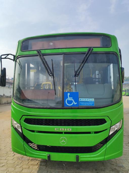 MERCEDES-BENZ OF1721L  CAIO APACHE VIP EURO VI COM AR E ELEVADOR JC