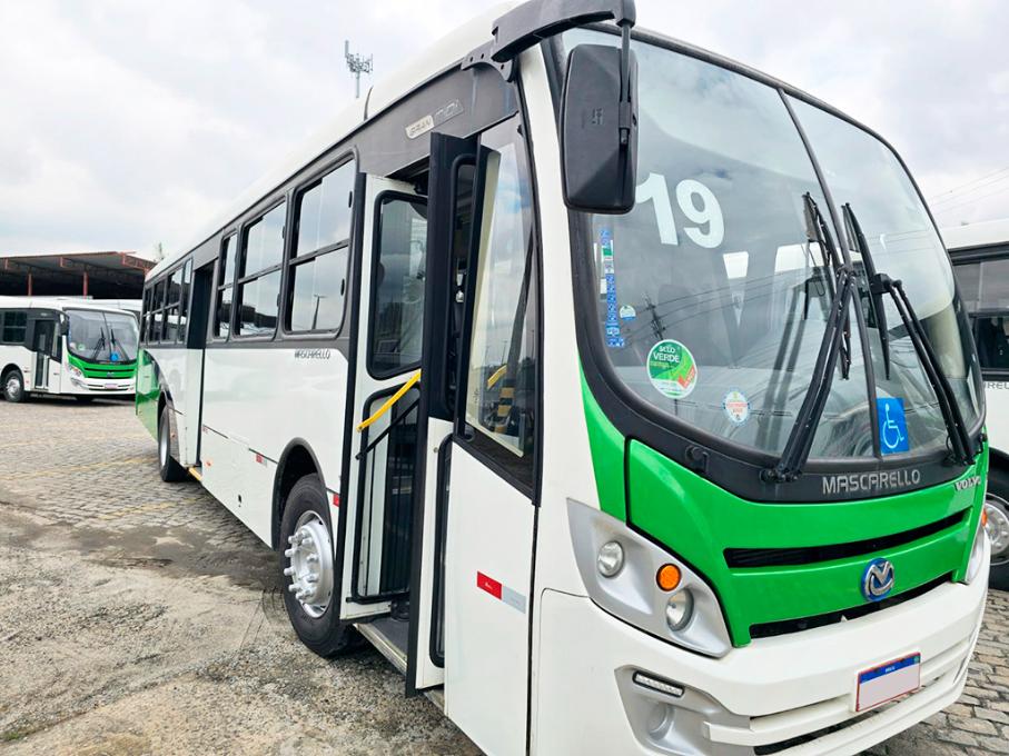 VOLVO B270  MASCARELLO GRAN MIDI COM AR E ELEVADOR  JC