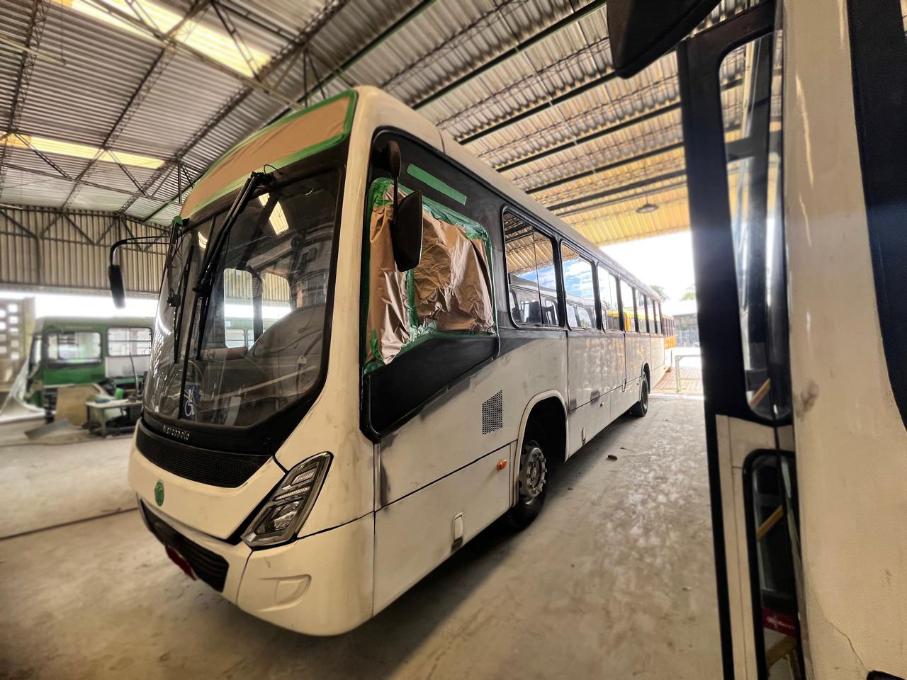 MERCEDES-BENZ OF 1721  MARCOPOLO TORINO COM AR COM ELEVADOR JC
