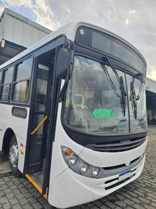 MERCEDES-BENZ OF 1418  CAIO APACHE VIP  SEM AR COM ELEVADOR  JC