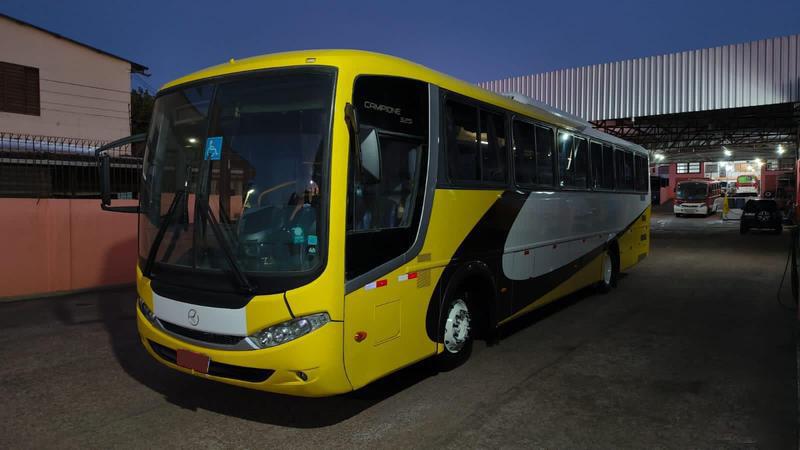 MERCEDES-BENZ OF1722  COMIL CAMPIONE 3.25 COM AR SEM WC 46L  JC